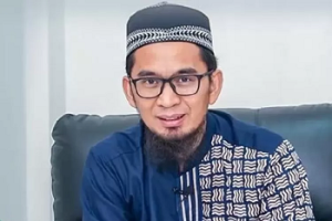 Belum Punya Dana untuk Pergi Umroh? Amalkan Sholat Dhuha di Waktu Ini, Pahalanya Setara Umroh, Berikut Penjelasan Ustaz Adi Hidayat