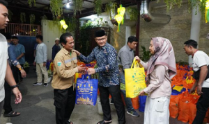 Pj. Wali Kota Batu Ajak Bukber 450 Petugas Kebersihan DLH dan Balaikota Among Tani