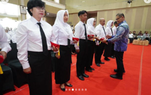 Pj. Walikota Batu Serahkan 245 SK PPPK 2023