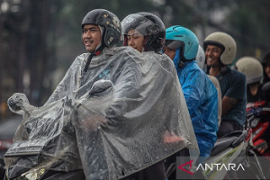 BMKG: Waspada Wilayah Jawa Timur Berpotensi Diguyur Hujan dengan Disertai Petir